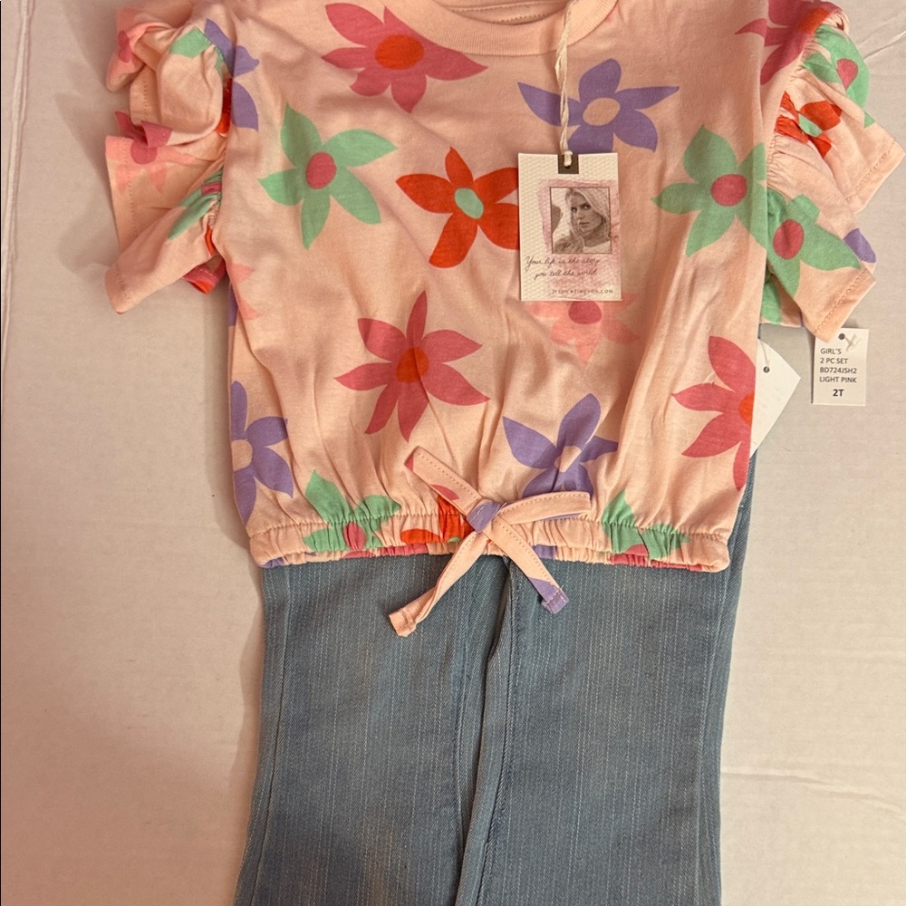 Jessica Simpson Floral Top with Blue Pants